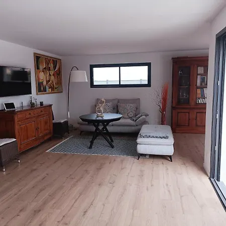 Maison Privee Avec Piscine 8mn De La Port Des Barques